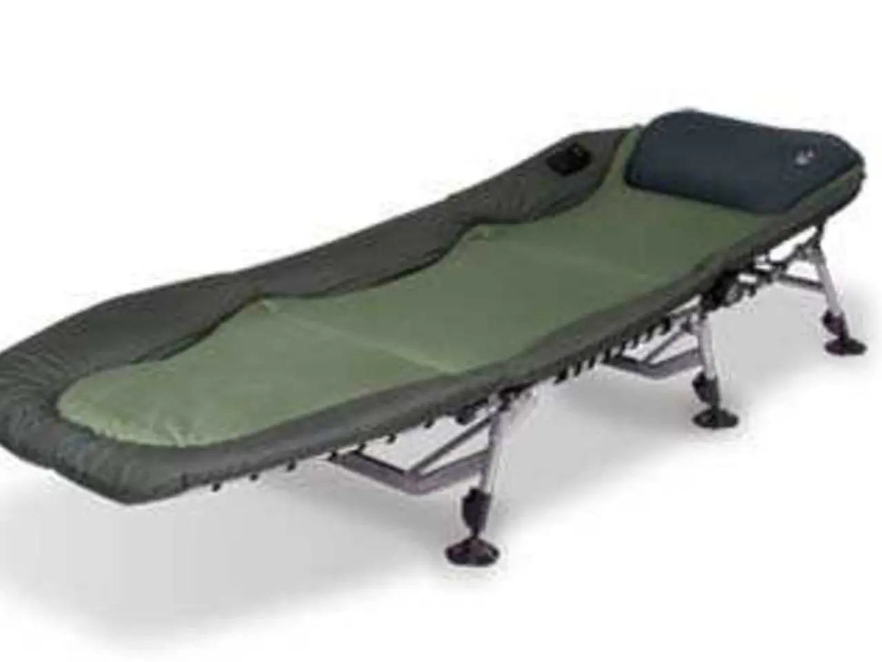 In the center of the image there is a leg stretcher.