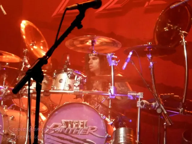 Red Light Treatment: Advantages, Veracity, and Possible Hazards