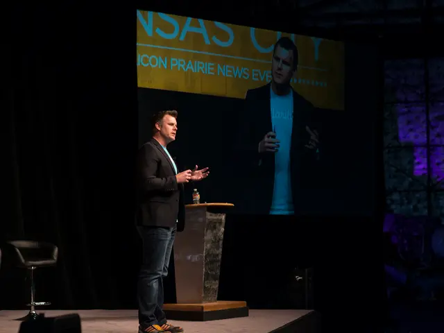 Discussing the Placebo Effect on the Instant Genius Podcast: Unraveling the Mechanisms Behind...