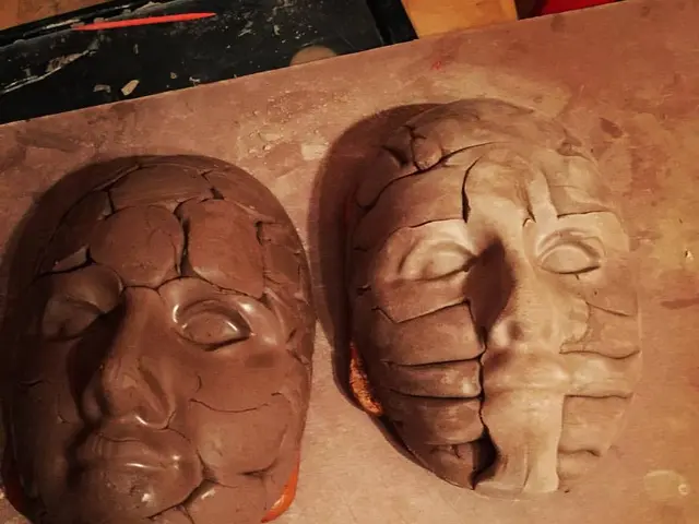 Lung Psoriasis Symptoms and Potential Complications: An Overview