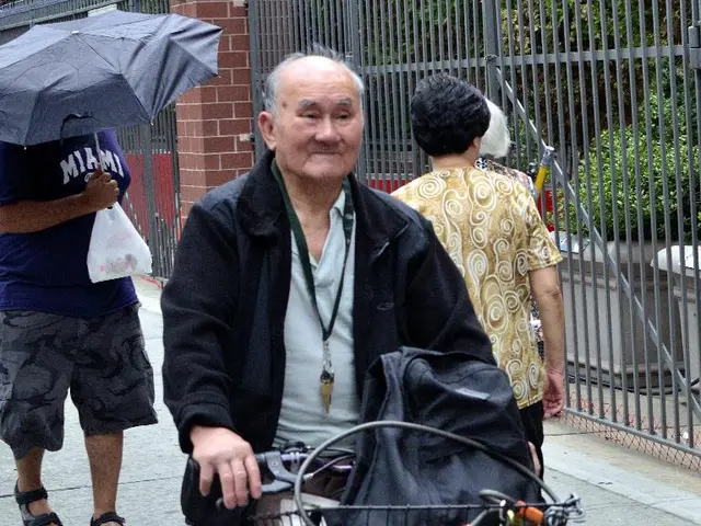 Intense Preoccupation with an Individual: Exploring Connections between Bipolar Condition and...