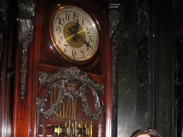 Identifying Love Bombing Trends in the Year 2025