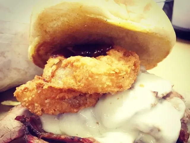 Examining the Efficacy of the 30-30-30 Diet Plan