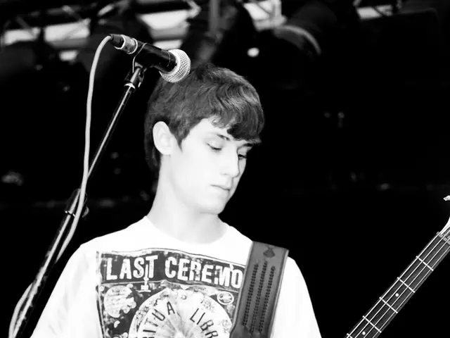 Immobility Syndrome Triggers, Possible Healing, and Characteristic Markers