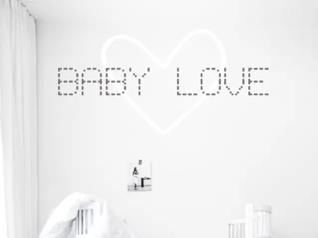 Steps Involved in a Natural Childbirth Through the Vulva