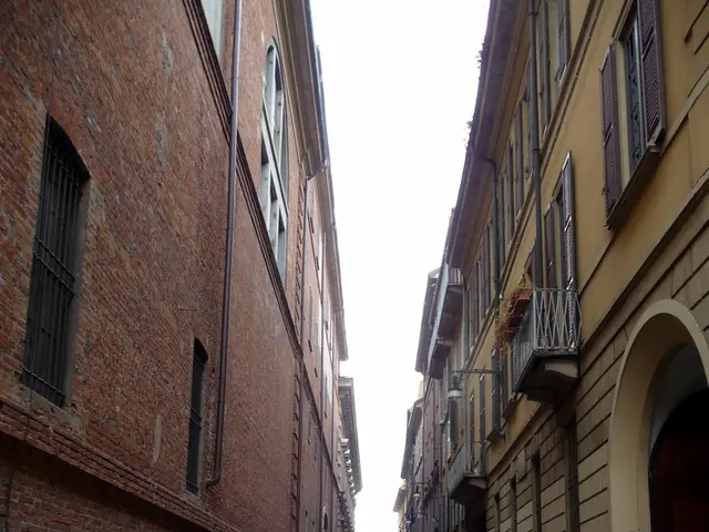 Strict Enforcement of Total Closure on Hospital Avenue